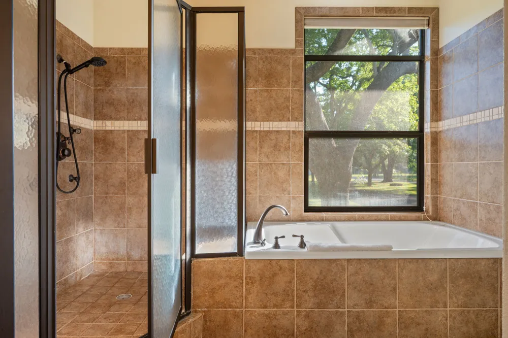 302 Guadalupe River Drive Seguin, TX 78155