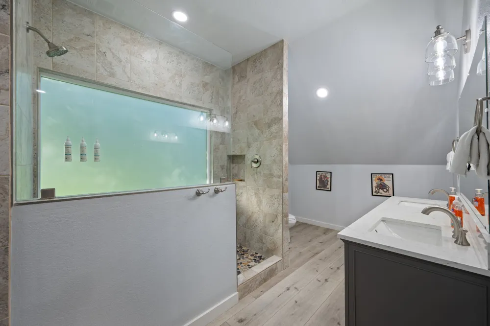 302 Guadalupe River Drive Seguin, TX 78155
