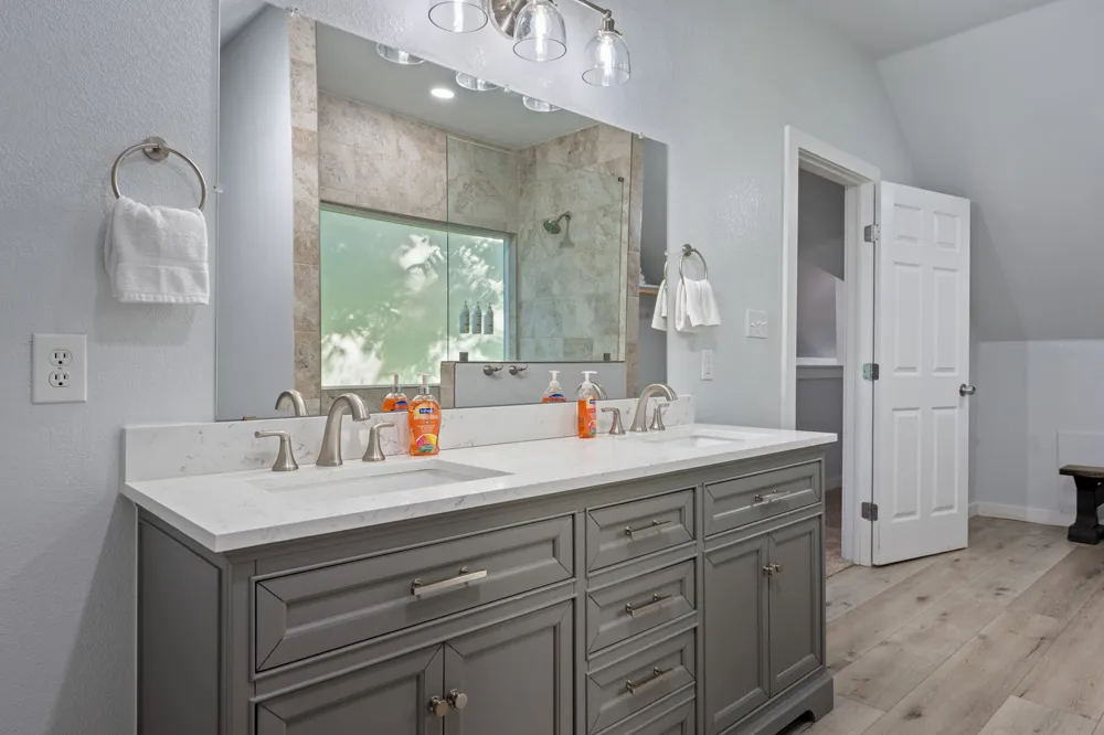302 Guadalupe River Drive Seguin, TX 78155