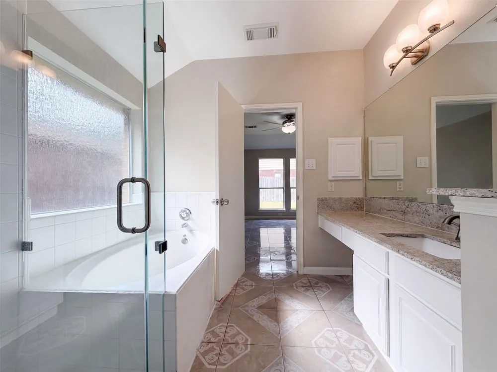3419 Foursome Lane Sugar Land, TX 77498