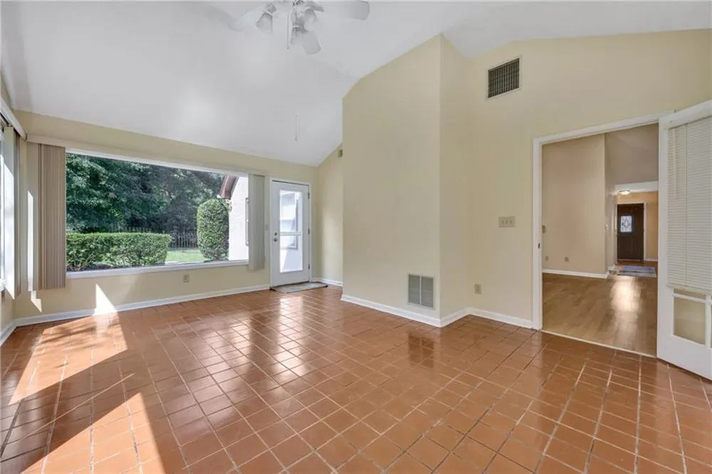 4938 Lake Forest Drive Conyers, GA 30094