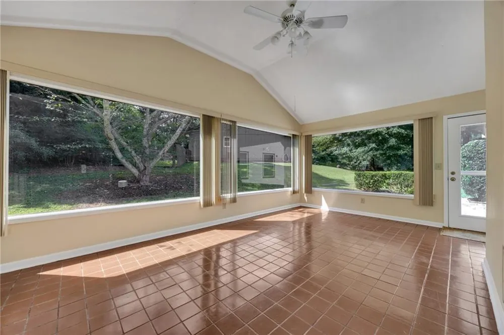 4938 Lake Forest Drive Conyers, GA 30094