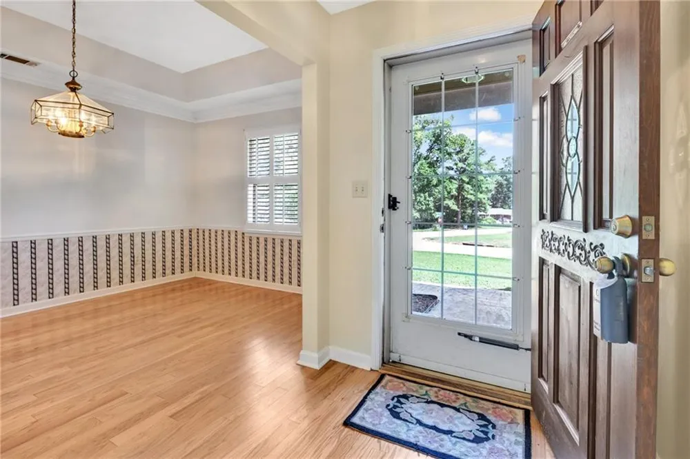 4938 Lake Forest Drive Conyers, GA 30094