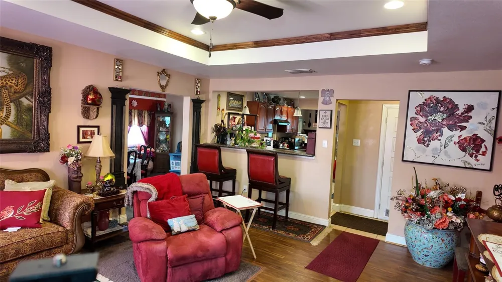 4521 Kelton Drive Dallas, TX 75209