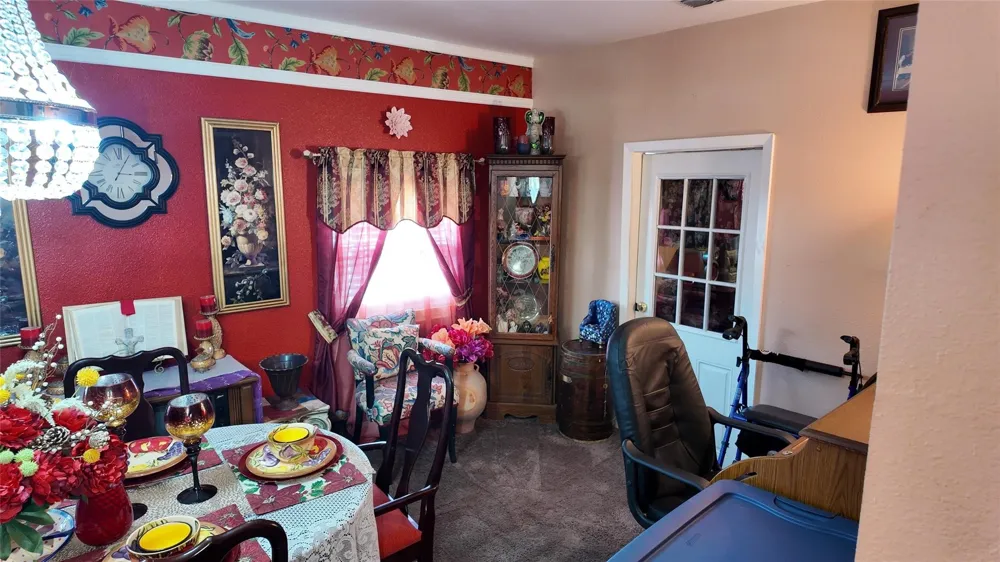 4521 Kelton Drive Dallas, TX 75209