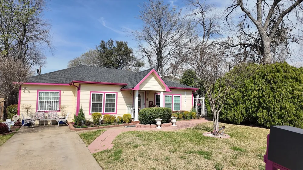 4521 Kelton Drive Dallas, TX 75209