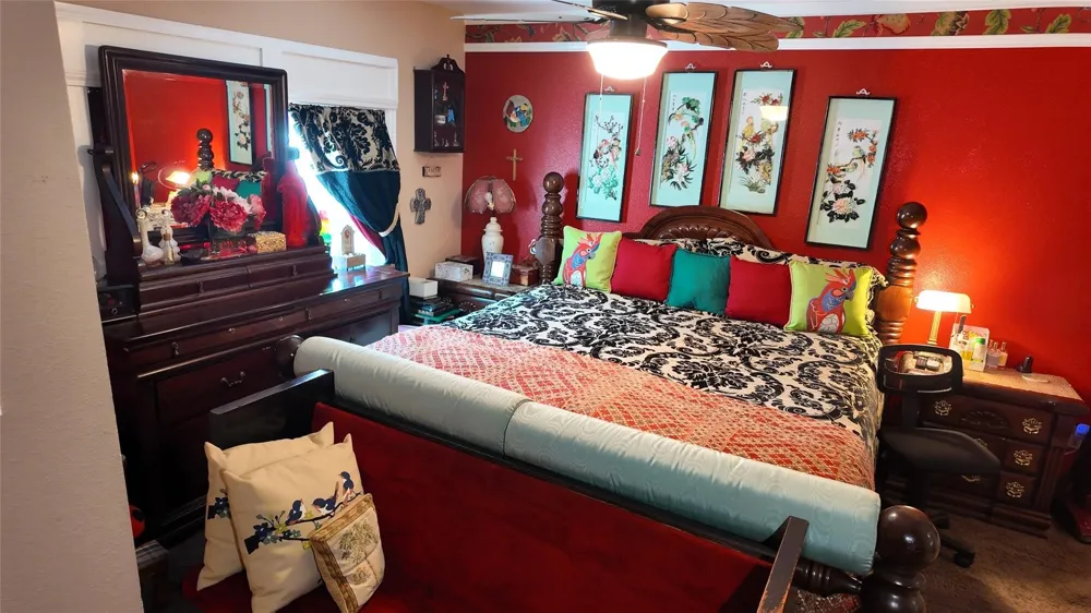 4521 Kelton Drive Dallas, TX 75209