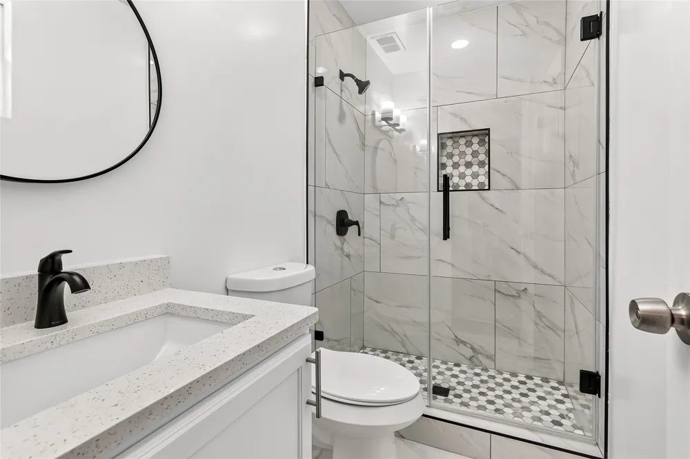 8949 Shorelark Drive Dallas, TX 75217