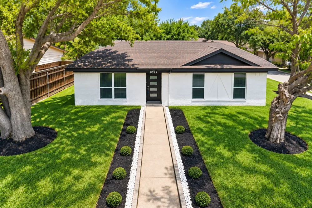 8949 Shorelark Drive Dallas, TX 75217