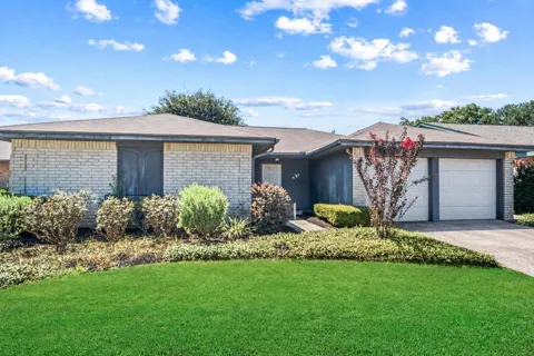 21223 Fernhollow Lane