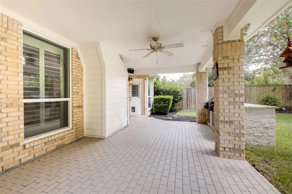 18507 Berry Leaf Court Houston, TX 77084