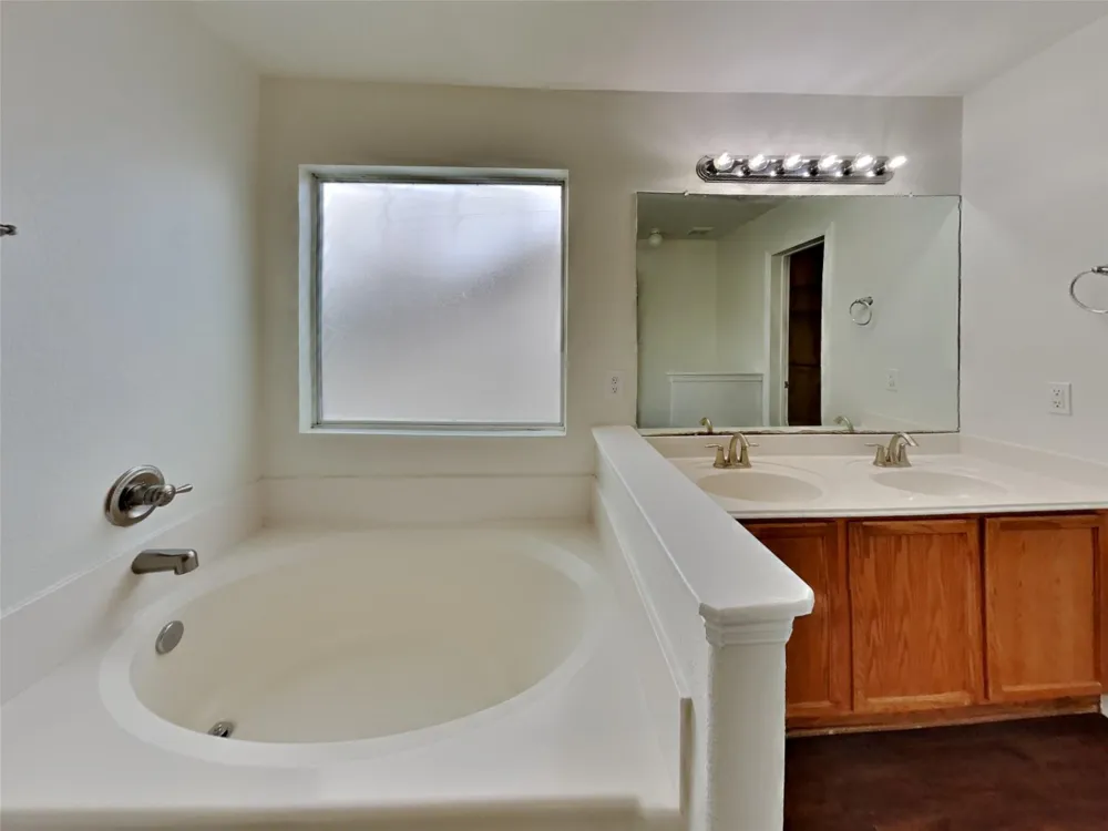 2013 Briar Grove Drive Conroe, TX 77301