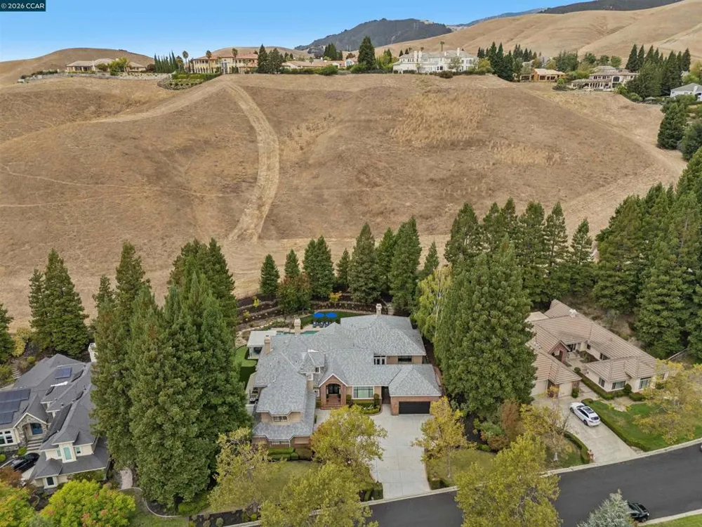 3357 Deer Hollow Dr Danville, CA 94506
