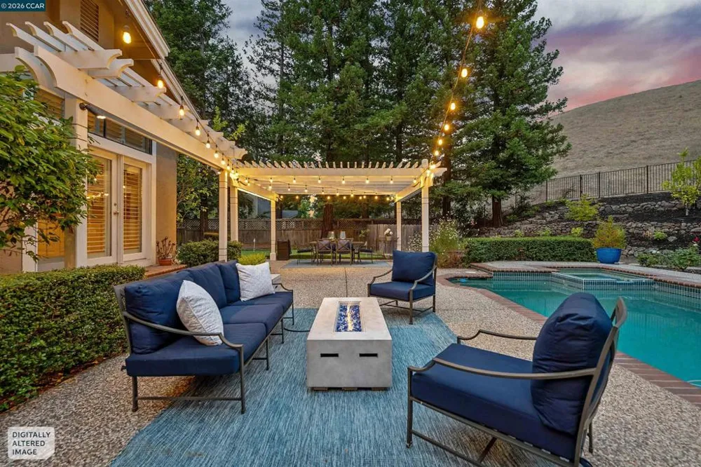 3357 Deer Hollow Dr Danville, CA 94506