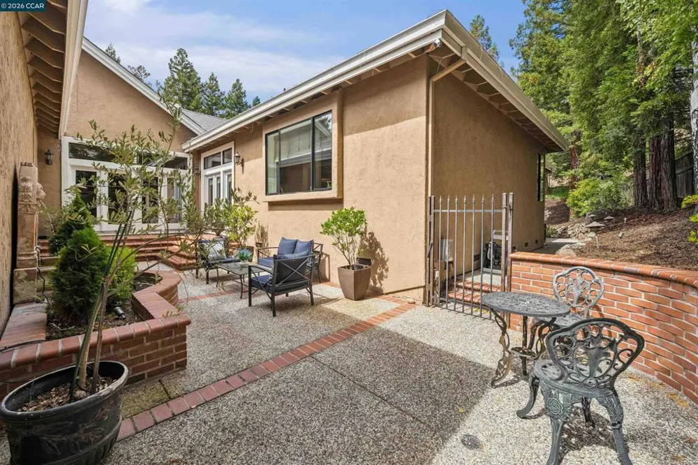 3357 Deer Hollow Dr Danville, CA 94506