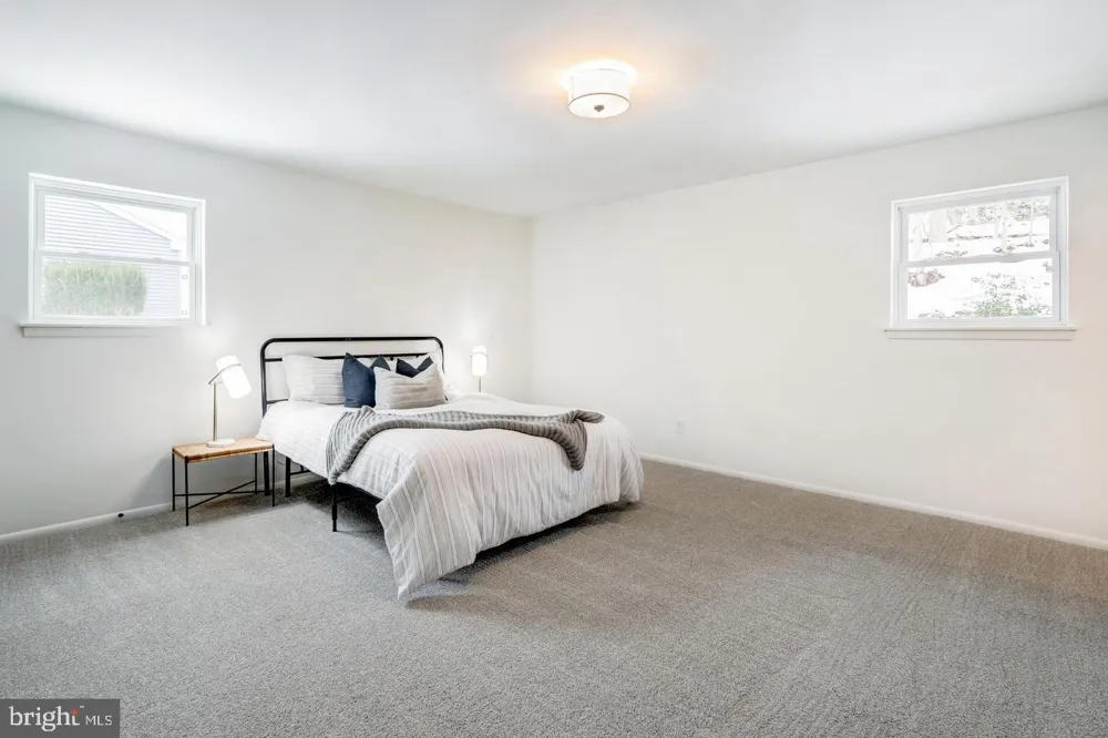 333 GOLF HILLS ROAD Havertown, PA 19083