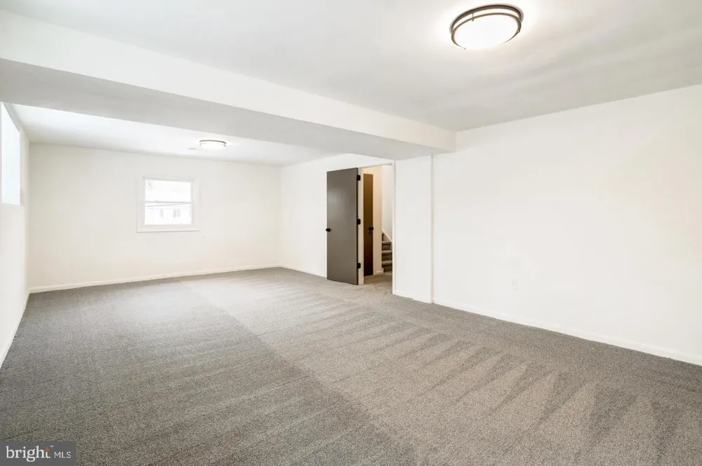 333 GOLF HILLS ROAD Havertown, PA 19083