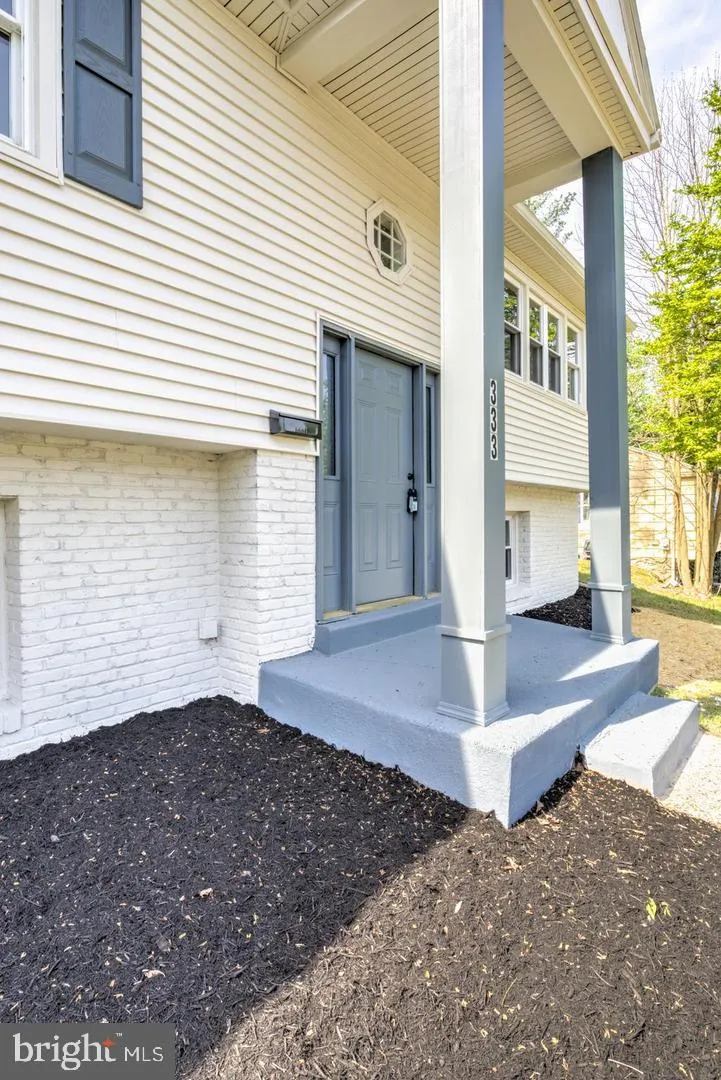 333 GOLF HILLS ROAD Havertown, PA 19083