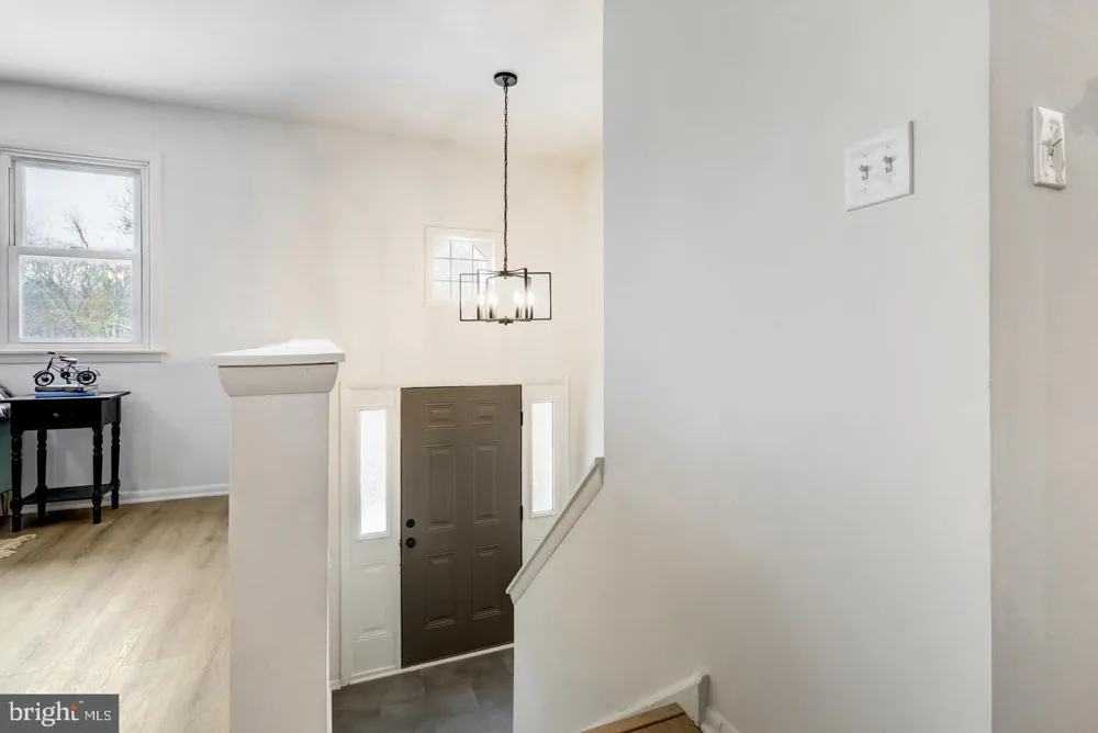 333 GOLF HILLS ROAD Havertown, PA 19083
