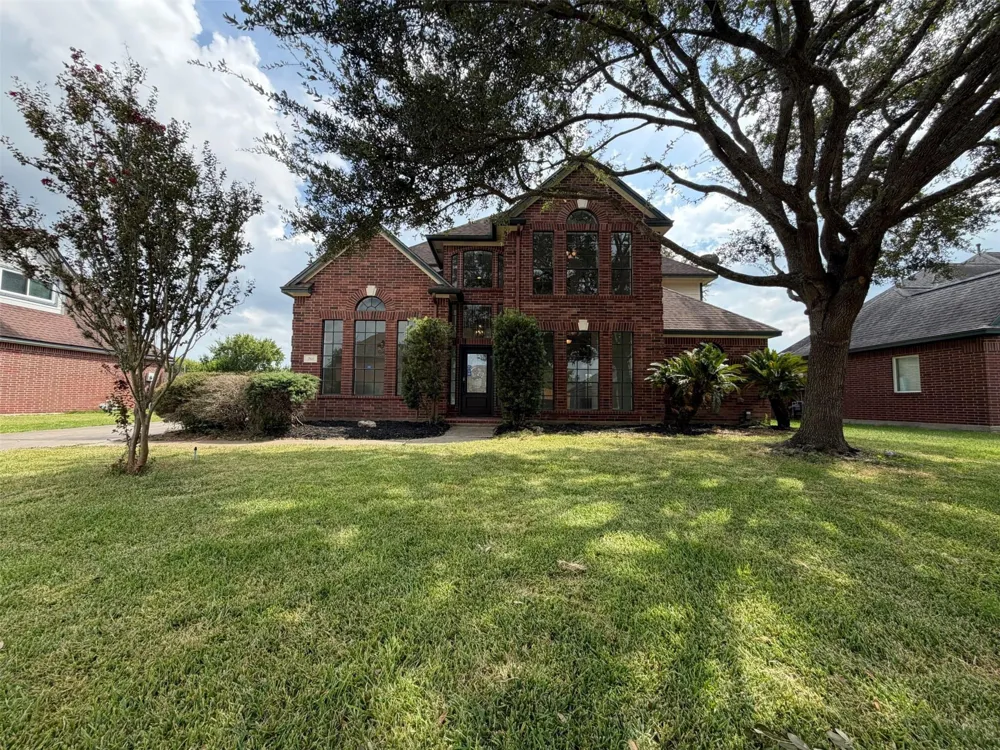 201 Rosemary Lane Lake Jackson, TX 77566