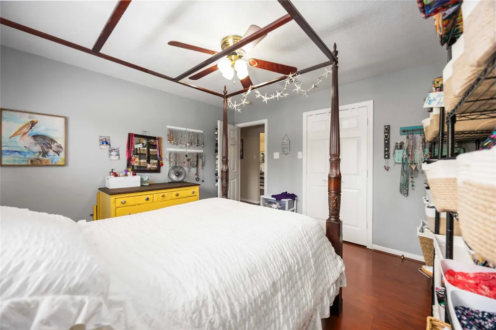 8686 Fm-2004 Santa Fe, TX 77510