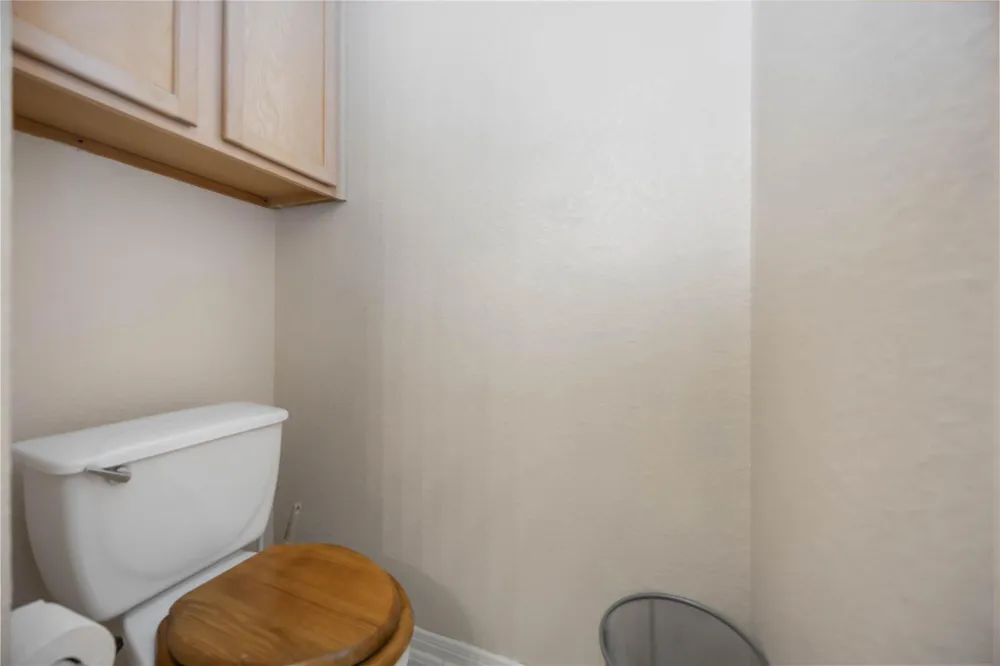 8686 Fm-2004 Santa Fe, TX 77510