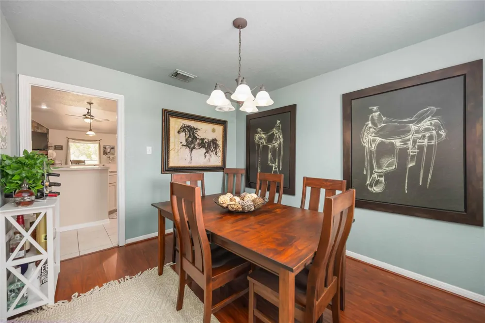 8686 Fm-2004 Santa Fe, TX 77510