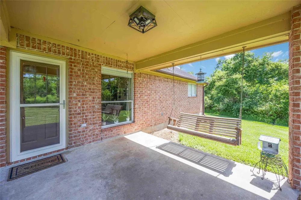8686 Fm-2004 Santa Fe, TX 77510