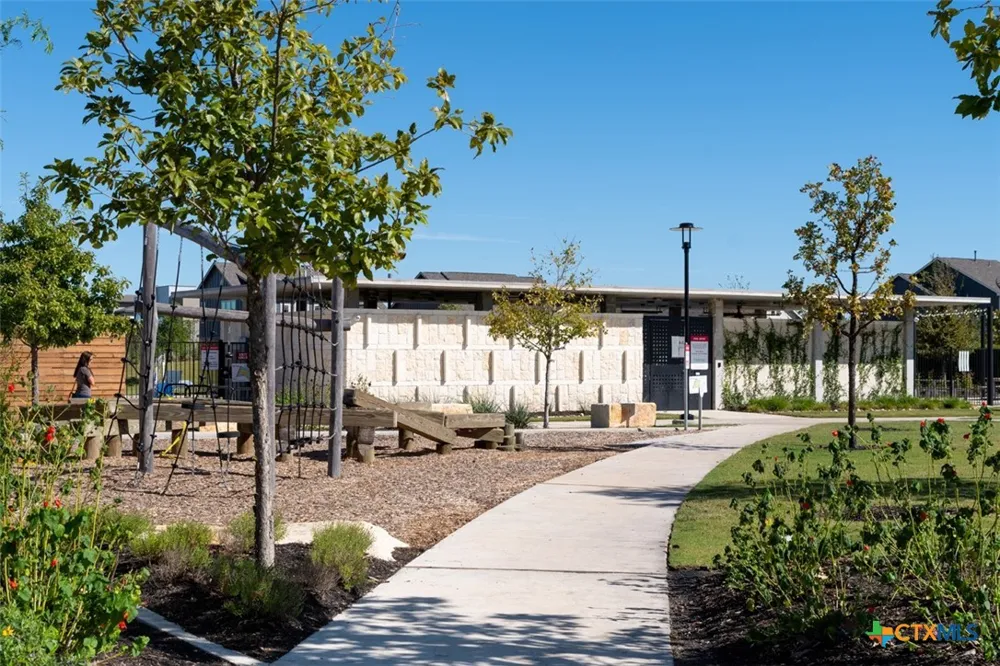 6412 Packhorse Lane Austin, TX 78747