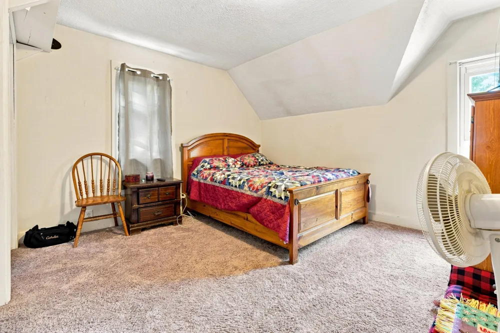 13921 Old 14 Mile Road NE Greenville, MI 48838