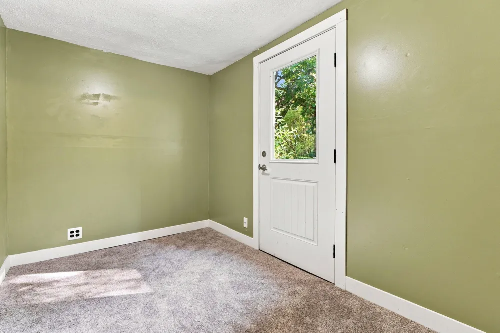 13921 Old 14 Mile Road NE Greenville, MI 48838