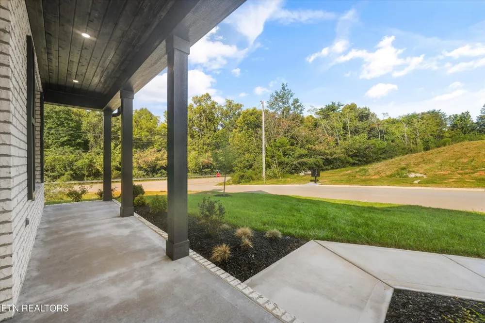 9928 Alani Hill Way Knoxville, TN 37922