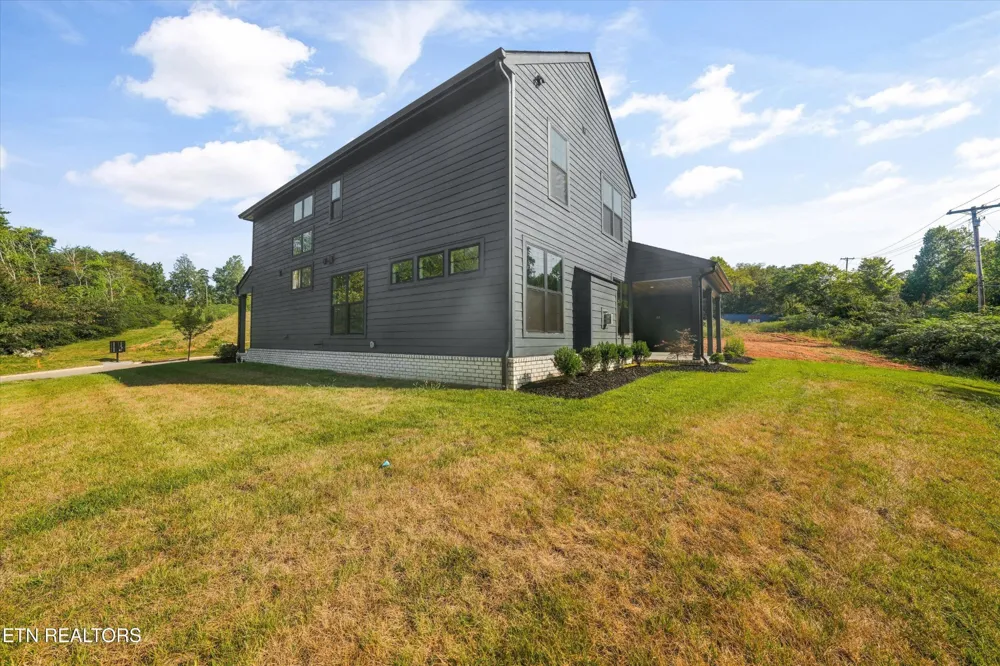 9928 Alani Hill Way Knoxville, TN 37922