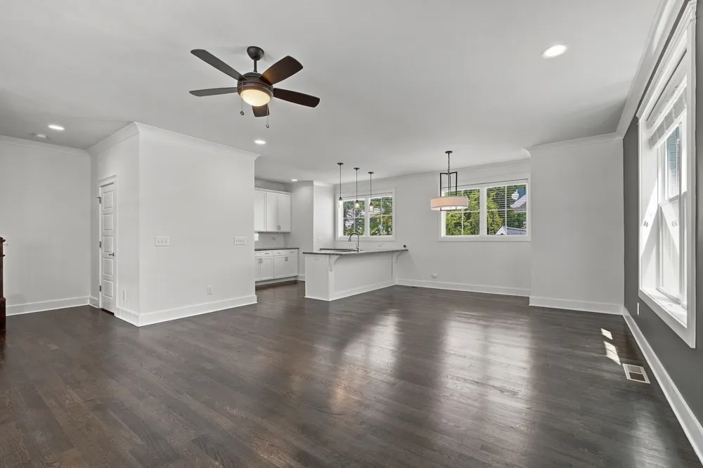 526 Wedgewood Ave Nashville, TN 37203