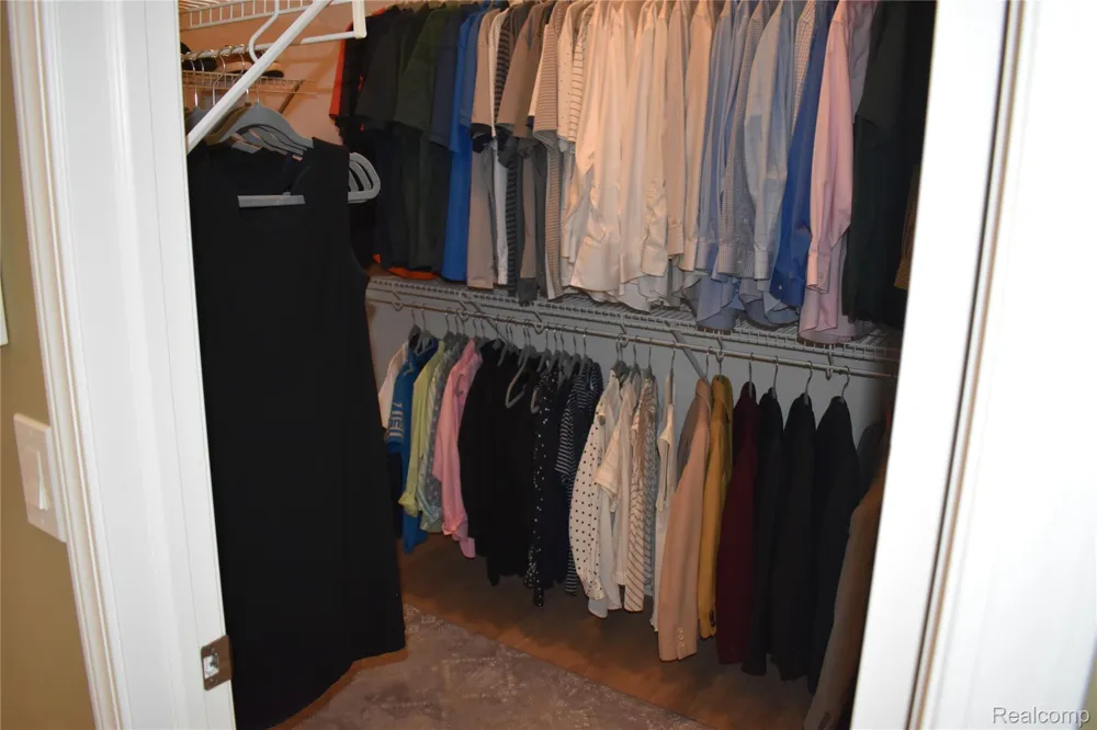 1281 Cambridge Circle Williamston City, MI 48895