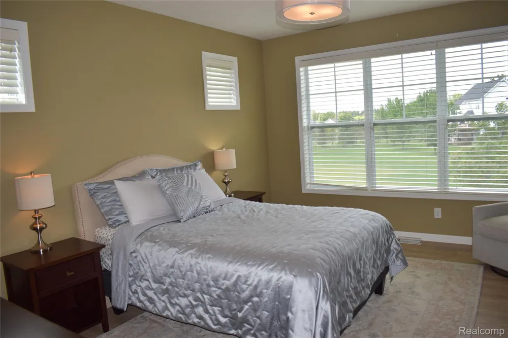 1281 Cambridge Circle Williamston City, MI 48895