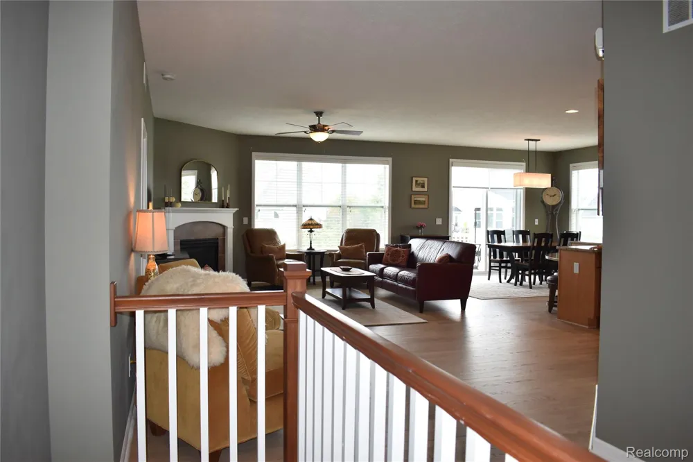 1281 Cambridge Circle Williamston City, MI 48895
