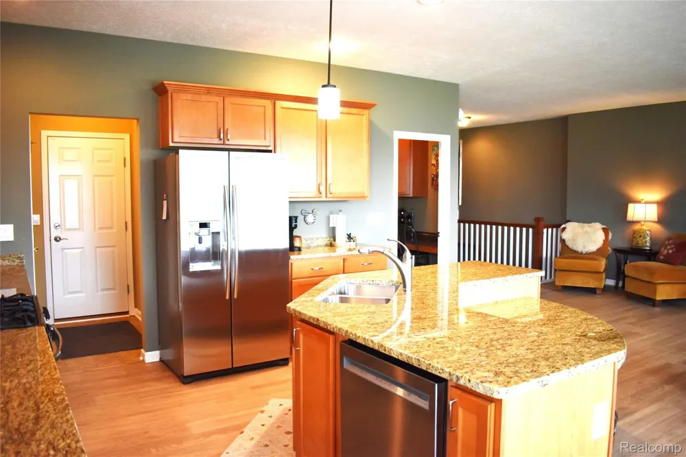 1281 Cambridge Circle Williamston City, MI 48895