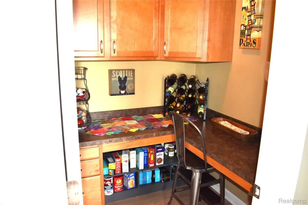 1281 Cambridge Circle Williamston City, MI 48895