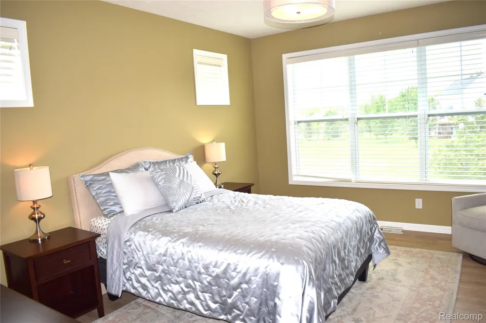 1281 Cambridge Circle Williamston City, MI 48895