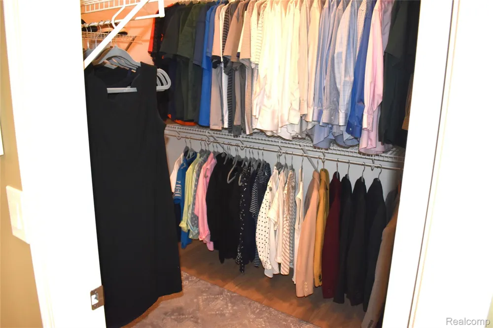 1281 Cambridge Circle Williamston City, MI 48895