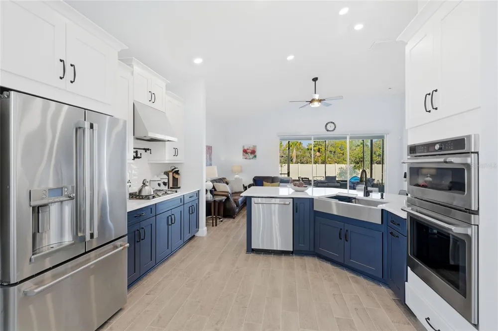 11160 FIELDSTONE DRIVE Palmetto, FL 34221