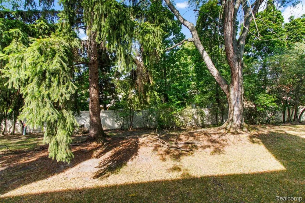7387 Radcliff Drive #47 West Bloomfield Charter Township, MI 48322