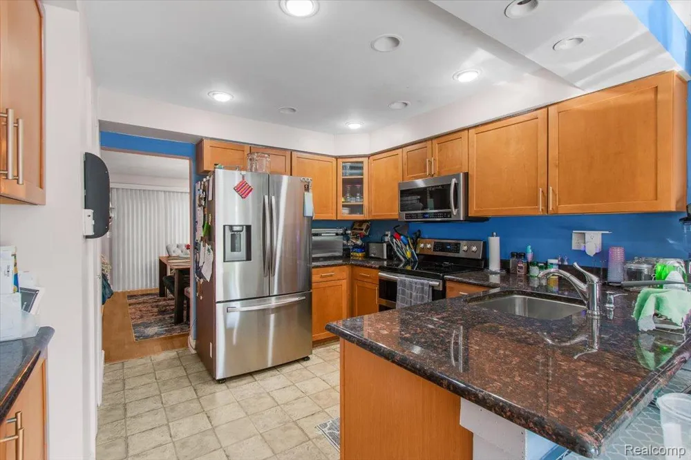 7387 Radcliff Drive #47 West Bloomfield Charter Township, MI 48322