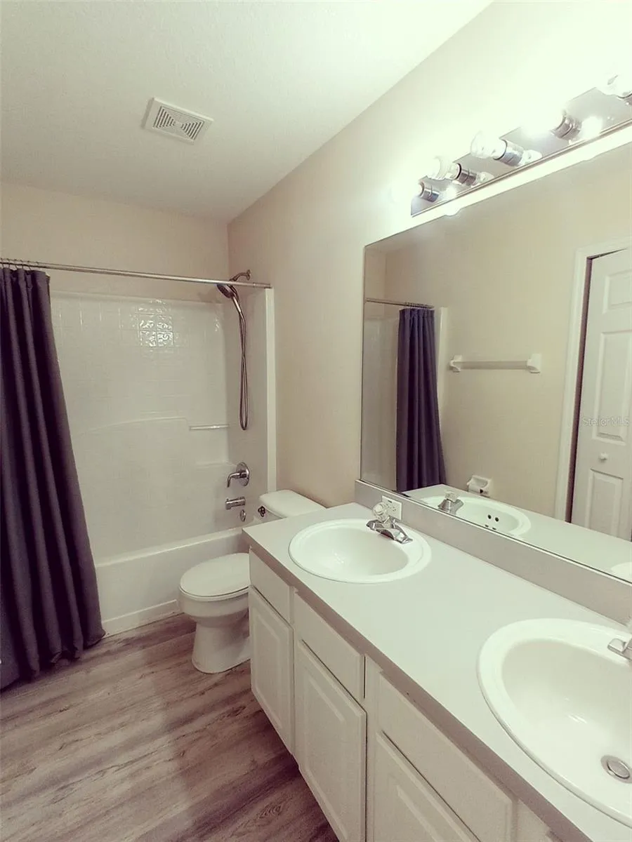 17411 WOODCREST WAY Clermont, FL 34714
