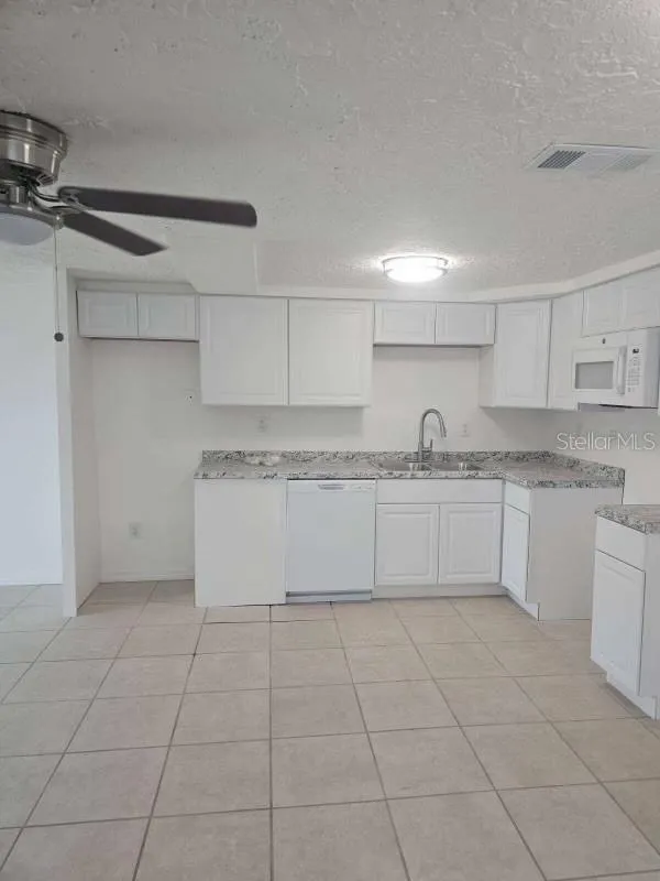 9820 HIDDEN LANE #2 Port Richey, FL 34668