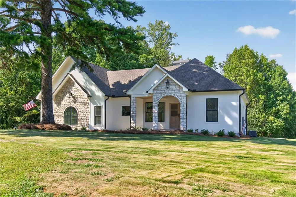 284 Braswell Mountain Road Dallas, GA 30132