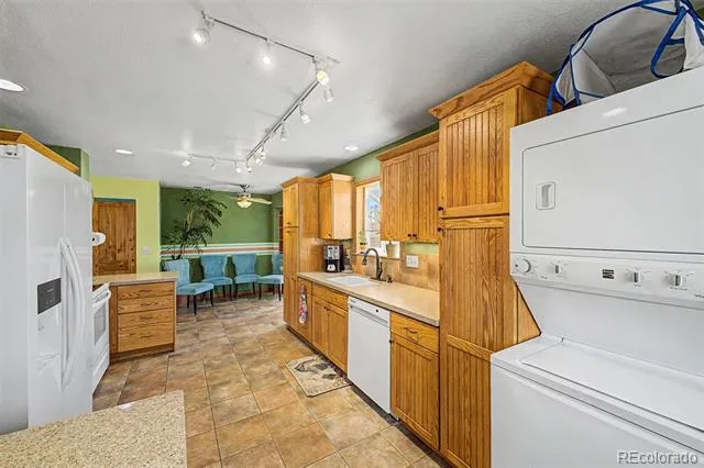 5679 County Road 5 Erie, CO 80516