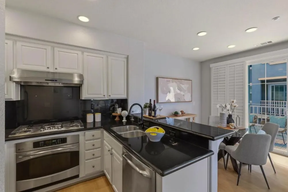 181 Hart Court Mountain View, CA 94043