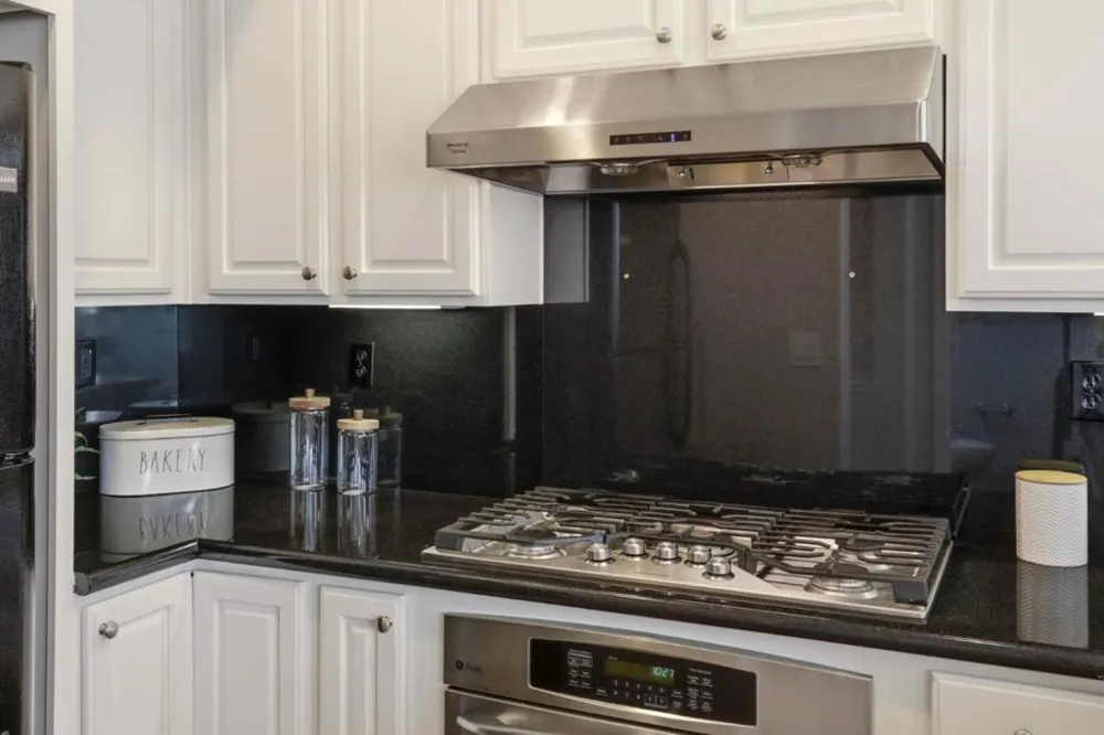 181 Hart Court Mountain View, CA 94043